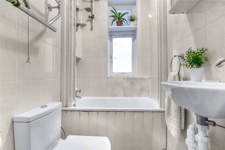 York Buildings, London, WC2N 6LS - Photo 5