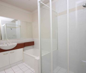 63/54 Gemvale, Reedy Creek QLD 4227 - Townhouse For Rent | Domain - Photo 4
