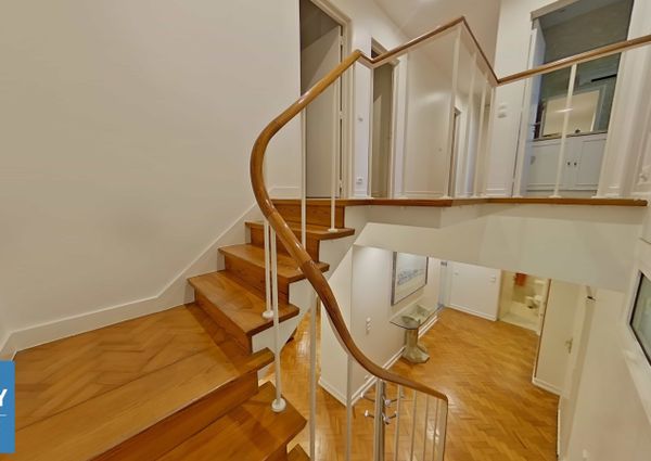 Apartamento T3 Duplex Mobilado - Av. E.U.A.