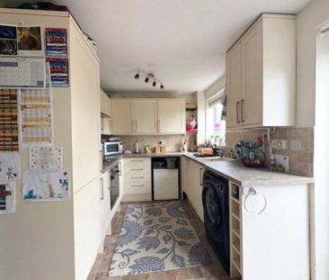 2 bedroom terraced house to rent - Photo 6