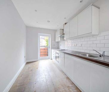 Newbury, Berkshire, RG14 - Photo 3