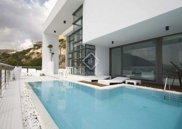 3 bedroom luxury Villa for rent in Altea, Spain