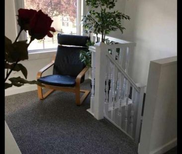 Middleton Road, Oldham, OL9 - Photo 4