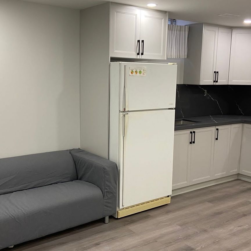 For Lease - 10 Damian Drive Unit# Bsmt B, Richmond Hill, Ontario - Photo 1