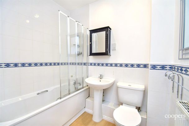 2 bedroom apartment - Photo 1