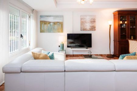 4 room luxury House for rent in Picanya, Valencia - Photo 2