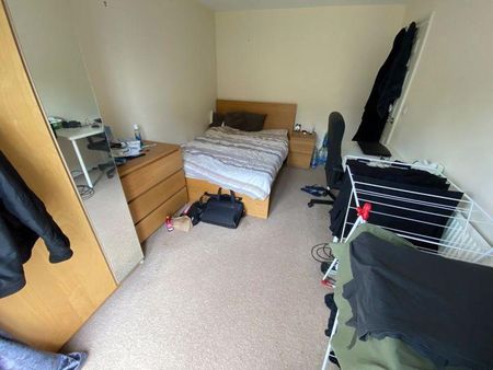 Mixed use to rent - Photo 4
