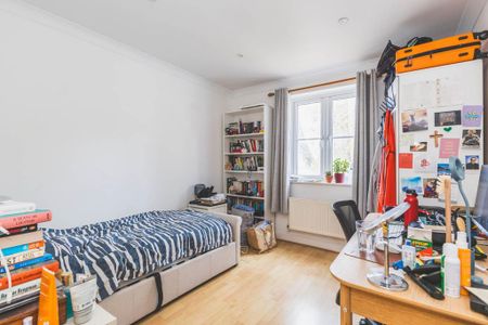 2 bedroom flat to rent - Photo 5