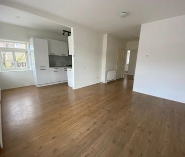 Hoofdweg 230 2 - Photo 1