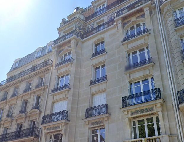 location Appartement T5 DE 116.47m² À PARIS 14 - Photo 1