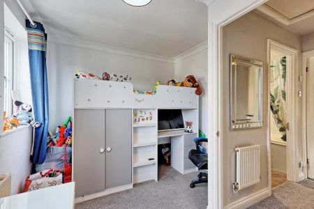 2 bedroom terraced house to rent - Photo 4