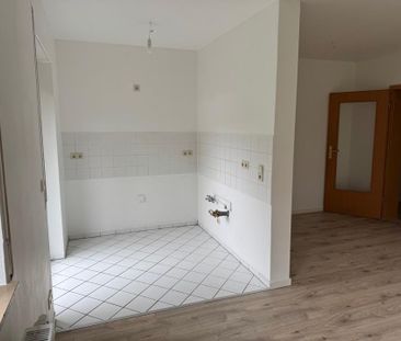 Wohlfühlen in einer hellen 2-Raum Wohnung mit Terrasse - Photo 4