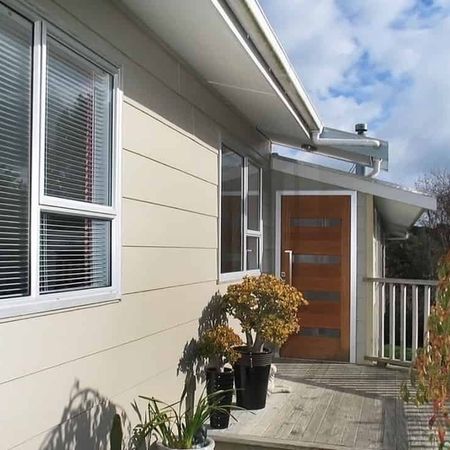 Family Living in Whitby - Photo 3