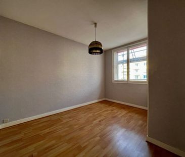 Location Appartement 3 pièces 56m² GRENOBLE 38000 - Photo 4