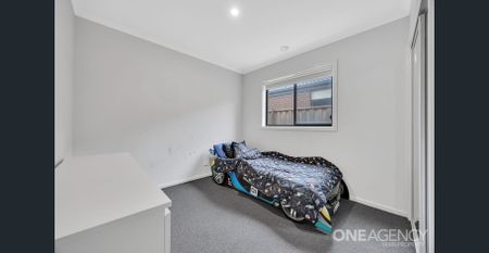 ✨ Modern Family Living in the Heart of Tarneit – 9 Maroa Street ✨ - Photo 5