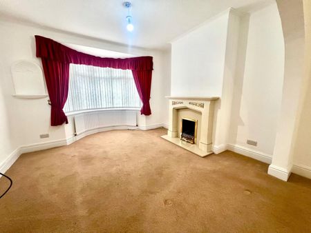 3 bedroom House To Let - Photo 2