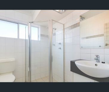 One Bedroom Gem In Convenient Location that is Glenelg North - Photo 4