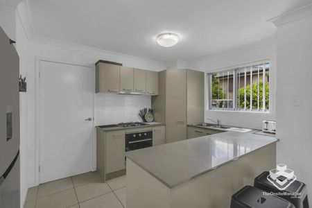TOWNHOUSE FOR RENT - Photo 3