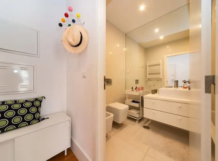 Calçada Engenheiro Miguel Pais, Lisbon, Lisbon 1200-257 - Photo 3