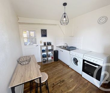 Location Appartement 1 pièce 33m² TROYES 10000 - Photo 2