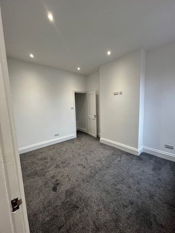 3 Bed Terraced House, Asfordby St, LE5 - Photo 5