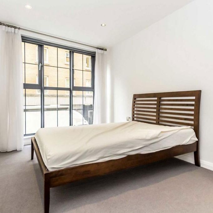 3 bedroom flat to rent - Photo 1