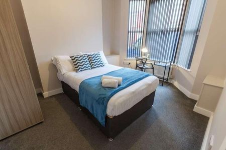 Halsbury Road, L6 - Photo 3