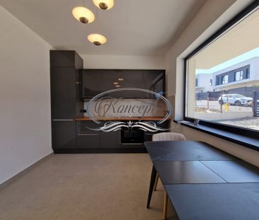 Casa pentru activitati de birouri in cartierul Europa - Fotografie 5