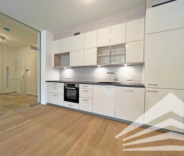 Exklusive 3 Zimmer-Neubauwohnung mit Küche & TG-Parkplatz am Pöstli... - Photo 4