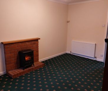 Thealby Gardens, Bessacarr, Doncaster DN4 7EG - Photo 2