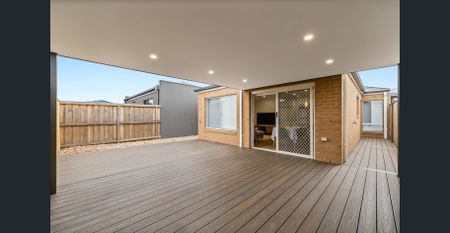3-Bedroom Family Home in Fraser Rise - Photo 4