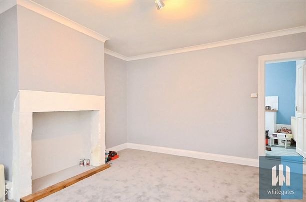 Huddersfield Road, Mirfield, West Yorkshire, WF14 - Photo 1