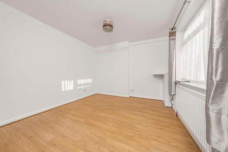 Orchard Waye, Uxbridge, UB8 - Photo 5