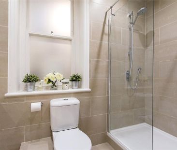 3 bedroom flat to rent - Photo 6