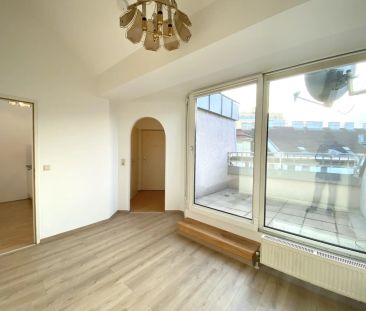 Sanierte 1,5-Zimmer Wohnung mit Dachterrasse | Geiselbergstraße S-Bahn - Photo 2