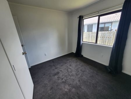 Charming 3-Bedroom Family Home in Tikipunga - Photo 5