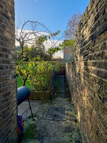 2 Bed Flat, Middle Lane, N8 - Photo 4