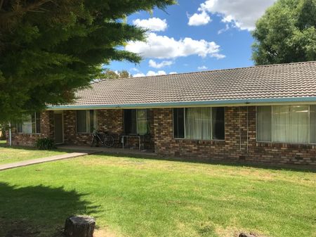 FOR RENT – Recently Updated 2-Bedroom Unit in a Quiet Location - Photo 5