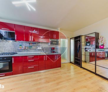 Apartament modern cu loc de parcare in zona Micalaca - Fotografie 1