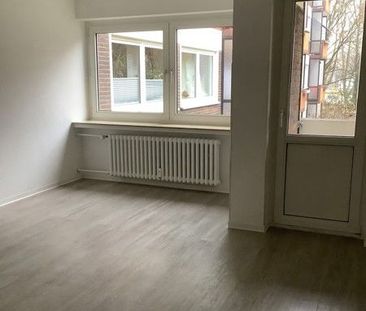 Herrliche 2-Raum-Wohnung mit Balkon im 1. OG - Foto 1