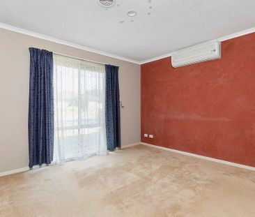 Stylish Family Living in Prime Location - Photo 2