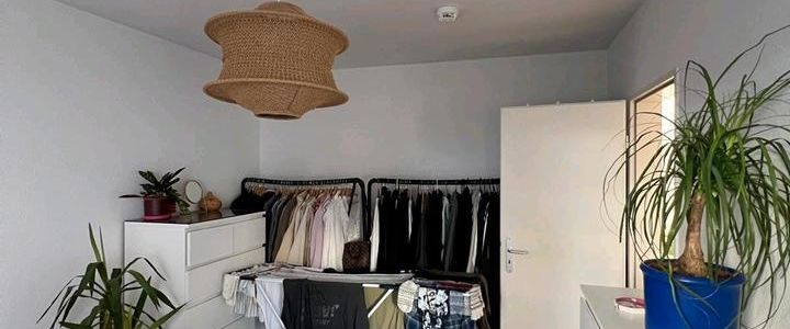 Traumhafte zentrale 2 Zimmer Wohnung mit Balkon und Keller - Photo 1