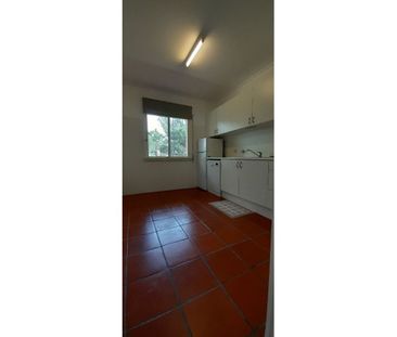 1 room luxury Flat for rent in Cascais e Estoril, Portugal - Photo 1