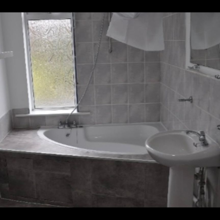 Room in a Shared House, Pexton Road, S4 - Photo 1