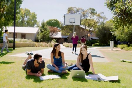 Five Bedrooms Poolside superior - Photo 2