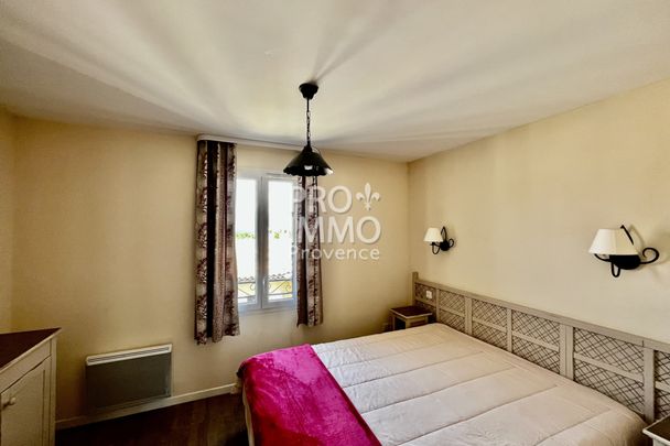 À LOUER GOLF DE PONT ROYAL (13370) MALLEMORT BASTIDE TYPE 3 - Photo 1