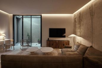 Luxury Villa for rent in Los Monteros, Spain