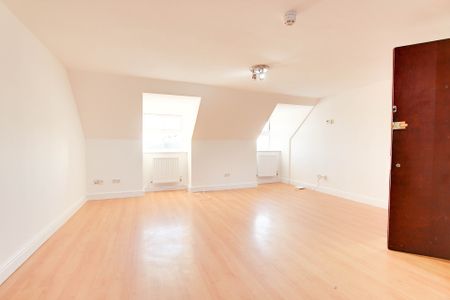 St Pauls Road, Thornton Heath, CR7 - Photo 2