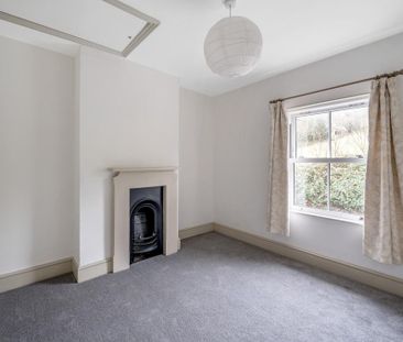 2 bedroom house to rent - Photo 3