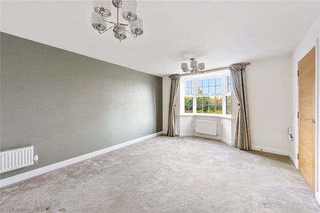 Stylish, modern family home in Wilmslow, with garage and enclosed garden - Photo 3